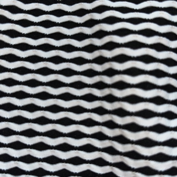 Kasper women’s black and white zip up jacket Size 10 - Picture 4 of 10